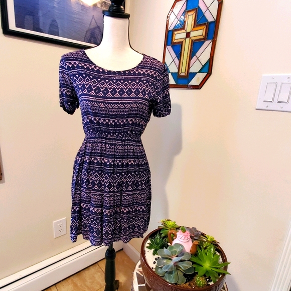 Forever 21 Dresses & Skirts - Forever 21 mini Purple Dress M